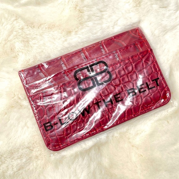 🌺NWT🌺🌸 B-Low The Belt Croc Card Case🌸 - Picture 5 of 5